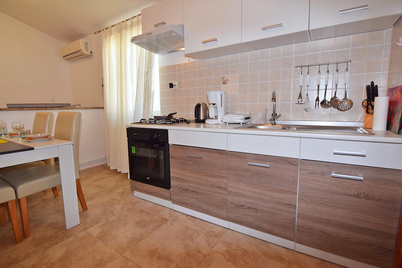 Apartments Jeromela Valbandon Luaran gambar